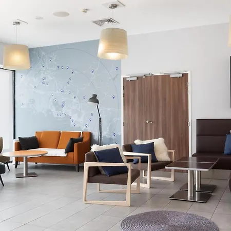 Hotel Express - Marseille Airport, An Ihg 3*